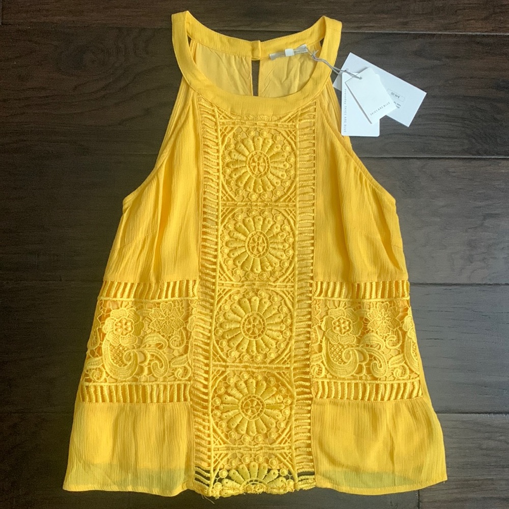 Skies are Blue Halter Top XS NWT
